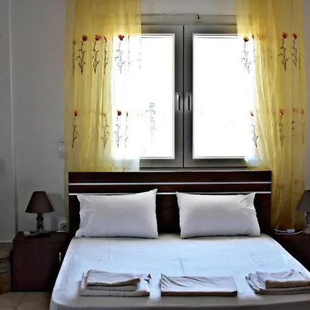 Little Lepanto דירה